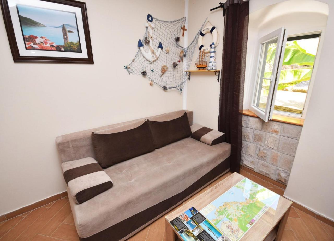 Vila Kula 1830 Apartments Herceg Novi Luaran gambar